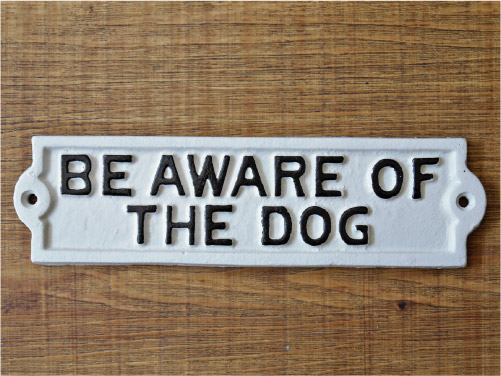 アメリカンサインボード 「BEWARE OF THE DOG」 (猛犬注意!) 鋳物製プレート